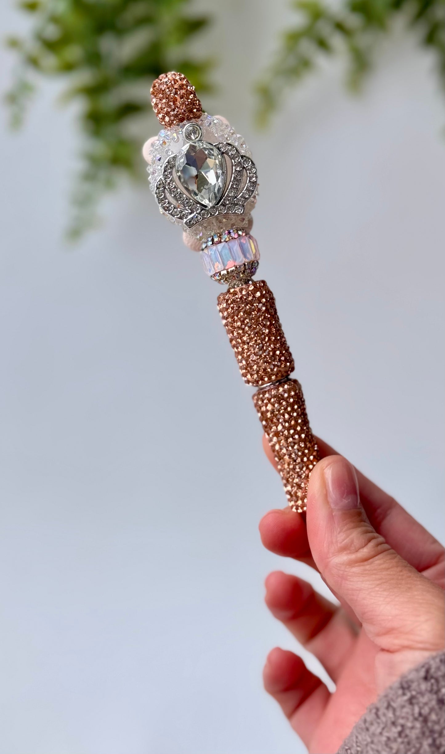 Pink Teddy Bear Crown Rhinestone Pen – Cute Kawaii Bling Pen for Girls, Teens & Gift Giving