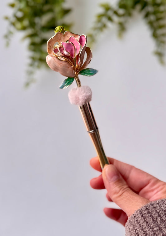 Blush Rose Garden Pen