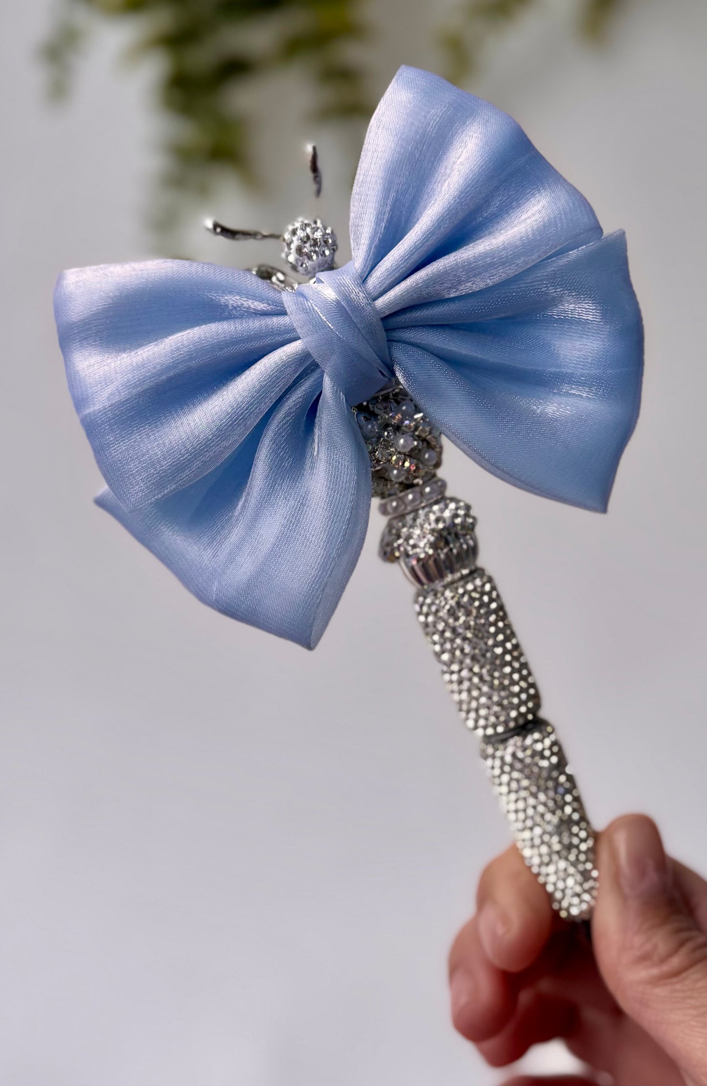 Silver Spider Crystal Rhinestone Pen – Unique Gothic Glam Pen with Bow for Collectors & Stationery Fans